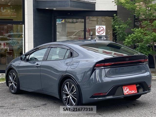 Toyota PRIUS 2024-12 8101248-3