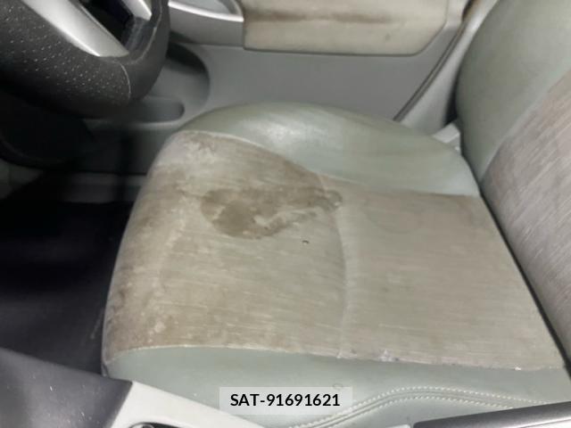 Toyota PRIUS 2012-02 8101328-15