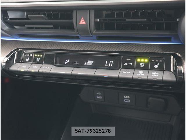 Toyota PRIUS 2025-01 8101239-10