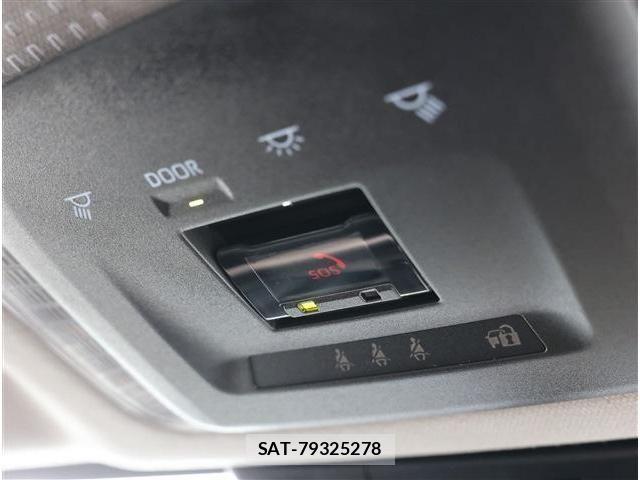 Toyota PRIUS 2025-01 8101239-11