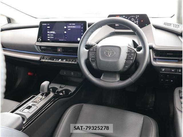 Toyota PRIUS 2025-01 8101239-1