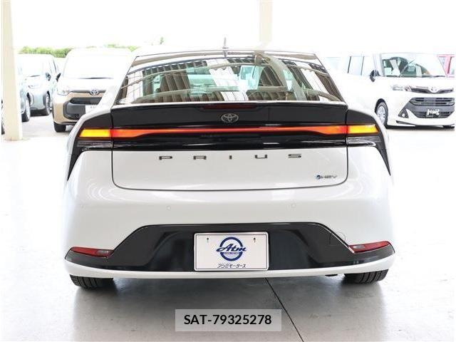 Toyota PRIUS 2025-01 8101239-25