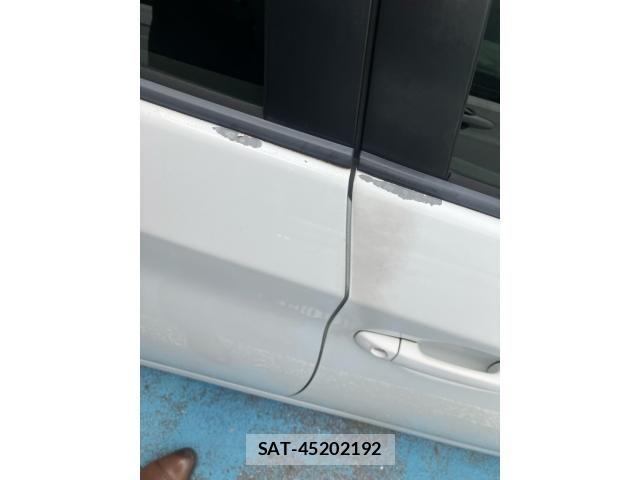 Toyota PRIUS 2013-08 8101348-7