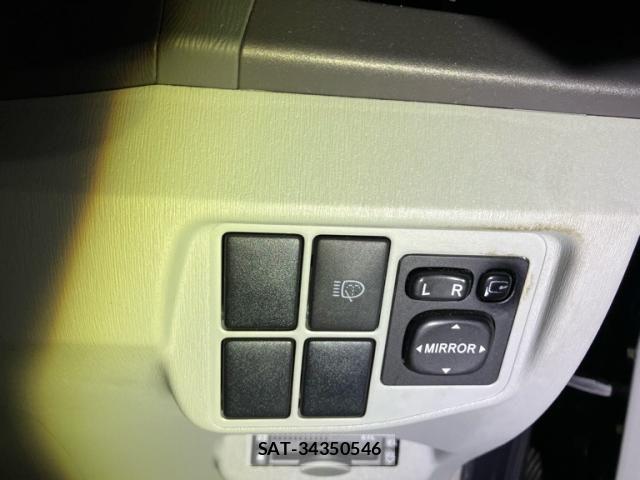 Toyota PRIUS 2011-03 8101355-18