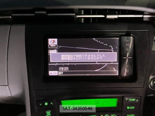 Toyota PRIUS 2011-03 8101355-21
