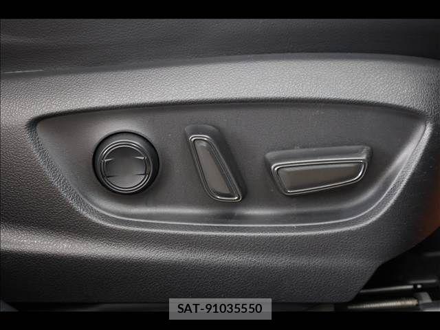 Toyota PRIUS 2021-04 8101266-14
