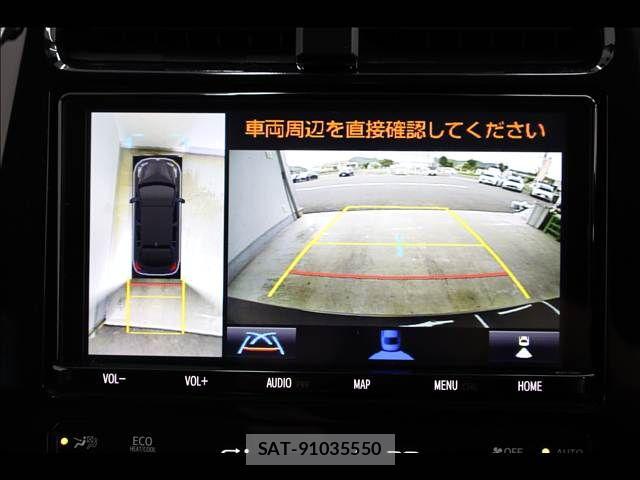 Toyota PRIUS 2021-04 8101266-6