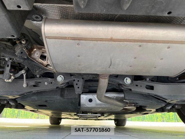 Toyota PRIUS 2021-04 8101264-19