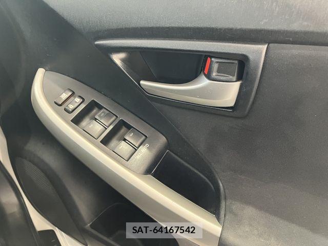 Toyota PRIUS 2014-03 8101309-25