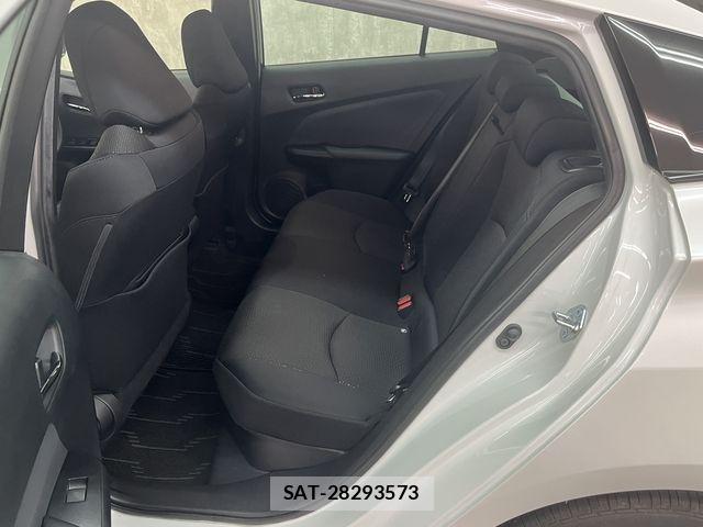 Toyota PRIUS 2021-06 8101263-9