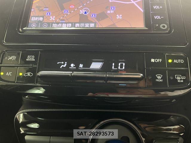 Toyota PRIUS 2021-06 8101263-14