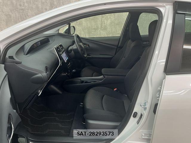 Toyota PRIUS 2021-06 8101263-18