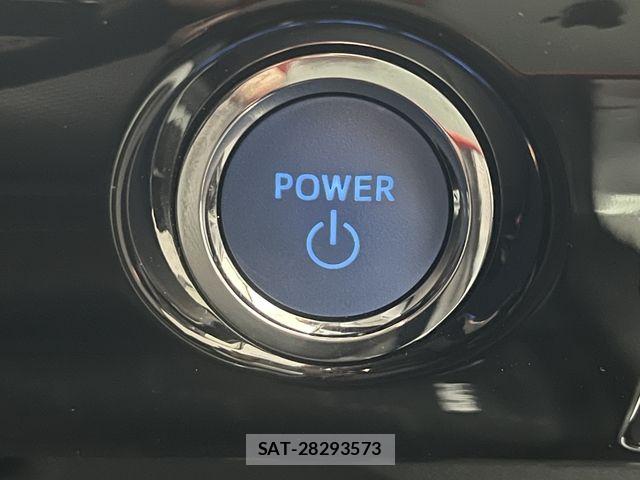 Toyota PRIUS 2021-06 8101263-23