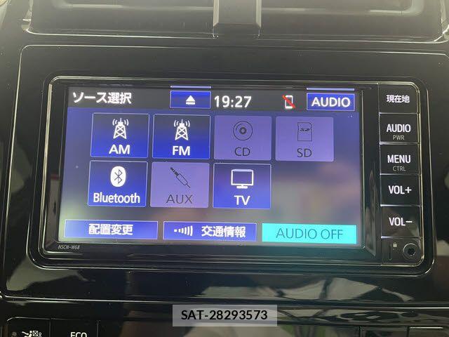 Toyota PRIUS 2021-06 8101263-4