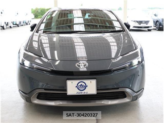 Toyota PRIUS 2023-11 8101257-21