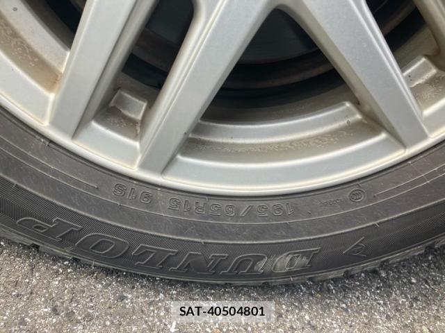 Toyota PRIUS 2009-10 8101332-11