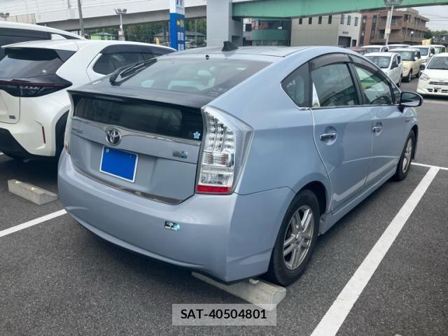 Toyota PRIUS 2009-10 8101332-4