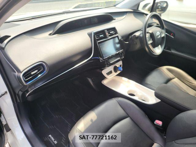 Toyota PRIUS 2016-07 8101284-8