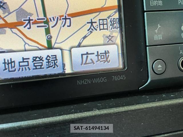 Toyota PRIUS 2011-02 8101347-11
