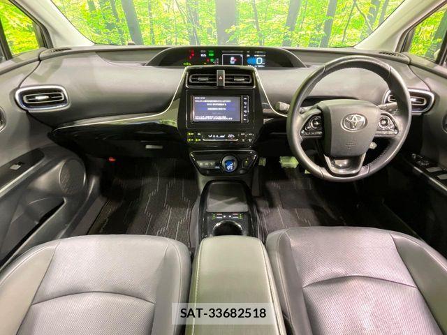 Toyota PRIUS 2019-02 8101255-1