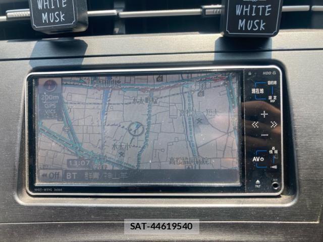 Toyota PRIUS 2010-03 8101339-17