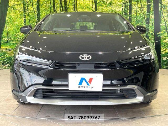 Toyota PRIUS 2023-10 8101256-13
