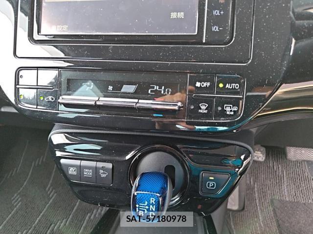 Toyota PRIUS 2019-08 8101276-19