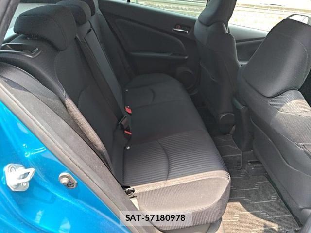 Toyota PRIUS 2019-08 8101276-20