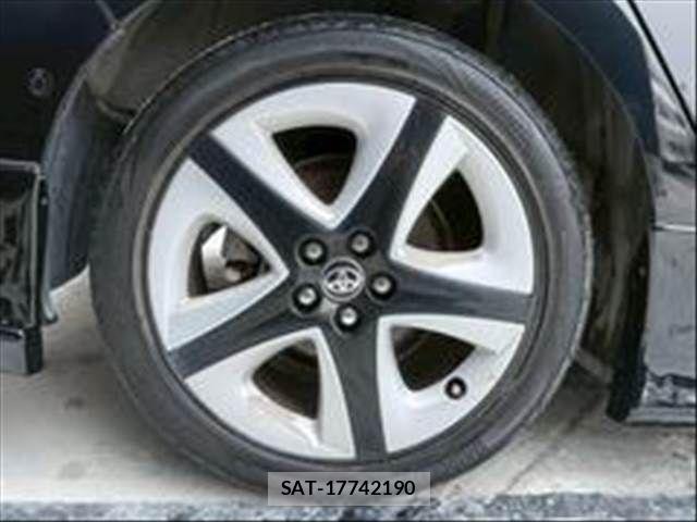 Toyota PRIUS 2016-05 8101283-18