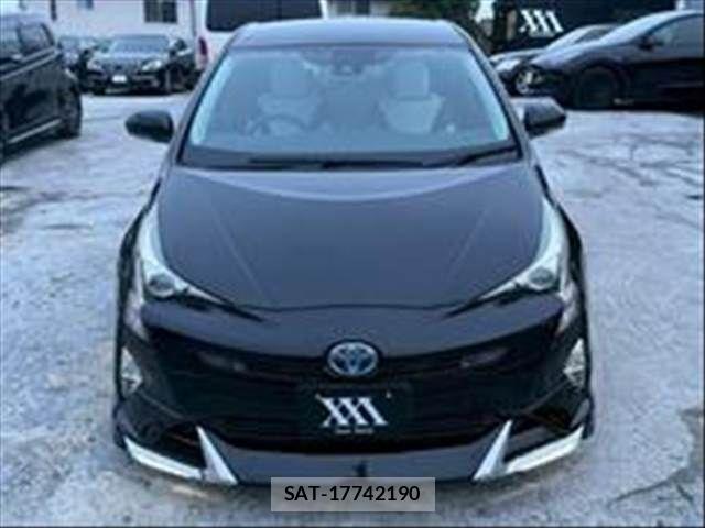 Toyota PRIUS 2016-05 8101283-1