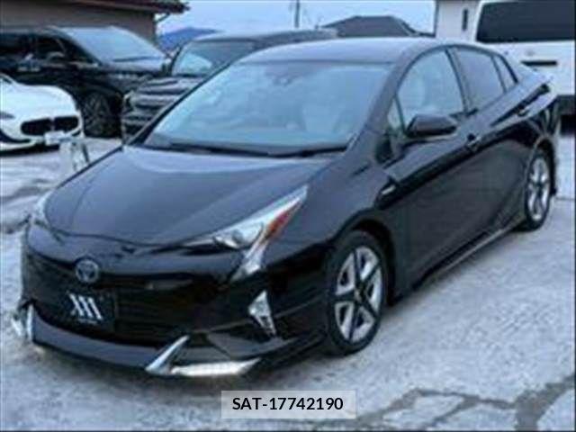 Toyota PRIUS 2016-05 8101283-2