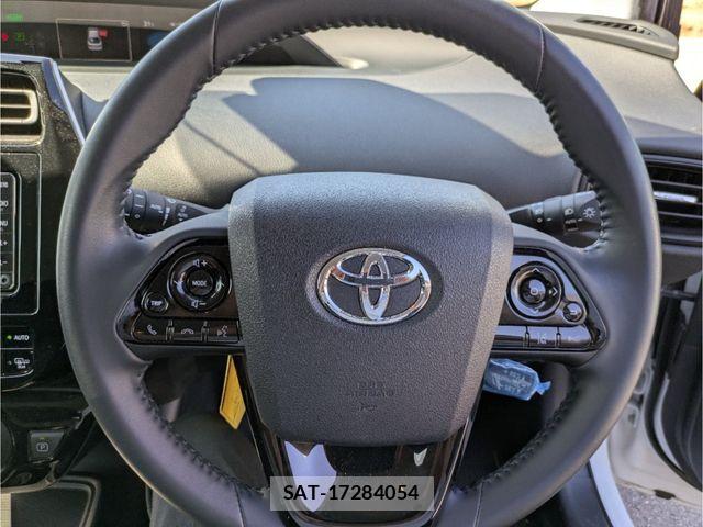 Toyota PRIUS 2021-05 8101265-7