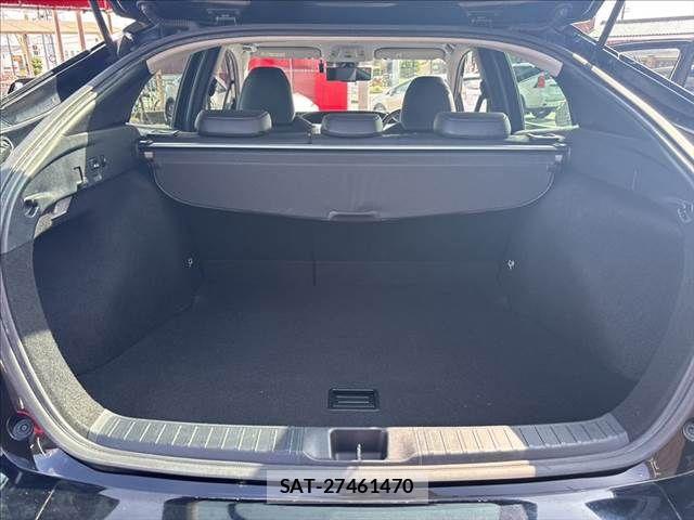 Toyota PRIUS 2019-05 8101268-8