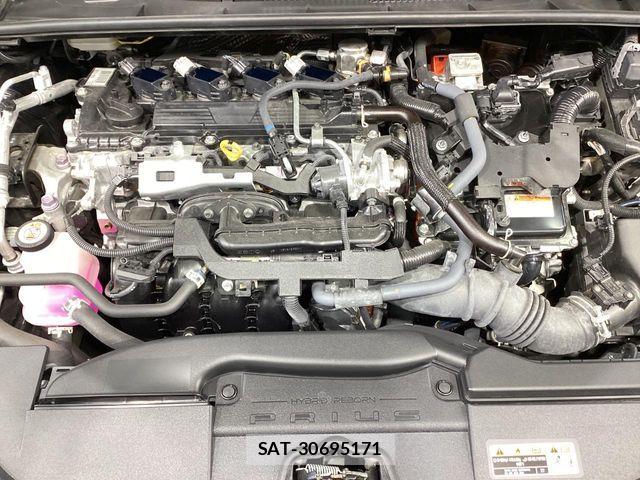 Toyota PRIUS 2023-06 8101247-17