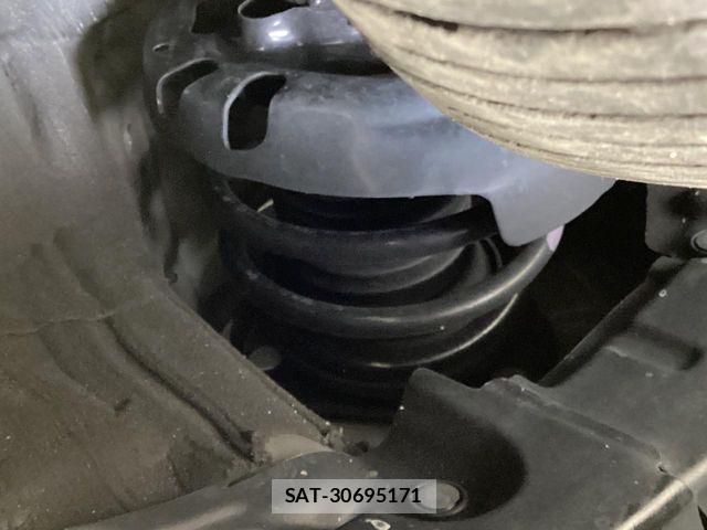 Toyota PRIUS 2023-06 8101247-19