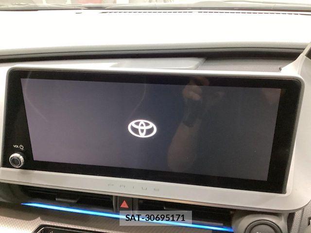 Toyota PRIUS 2023-06 8101247-2