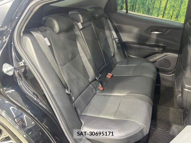 Toyota PRIUS 2023-06 8101247-8