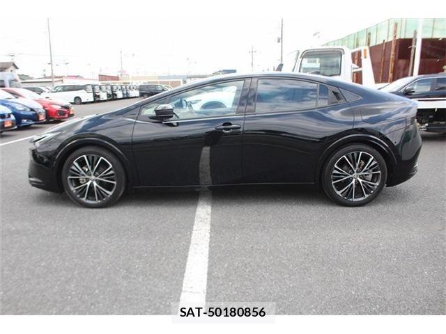 Toyota PRIUS 2023-11 8101250-10