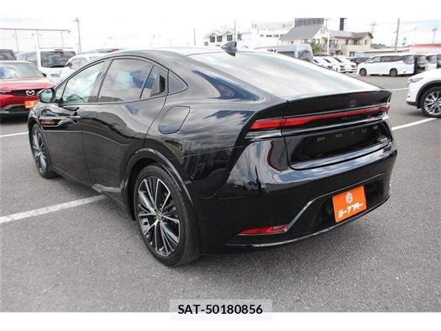 Toyota PRIUS 2023-11 8101250-11