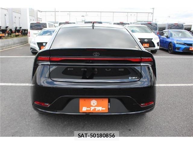 Toyota PRIUS 2023-11 8101250-12