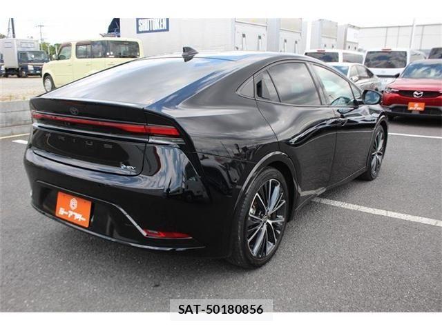 Toyota PRIUS 2023-11 8101250-13