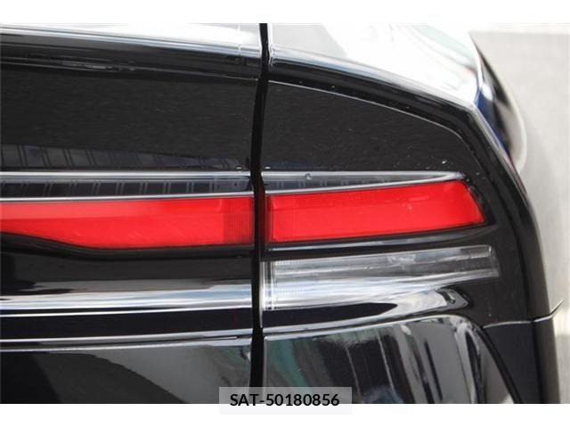 Toyota PRIUS 2023-11 8101250-28