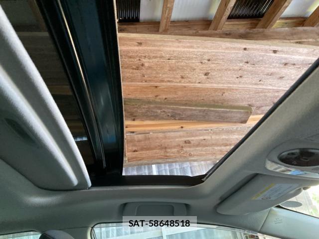 Toyota PRIUS 2010-03 8101334-15
