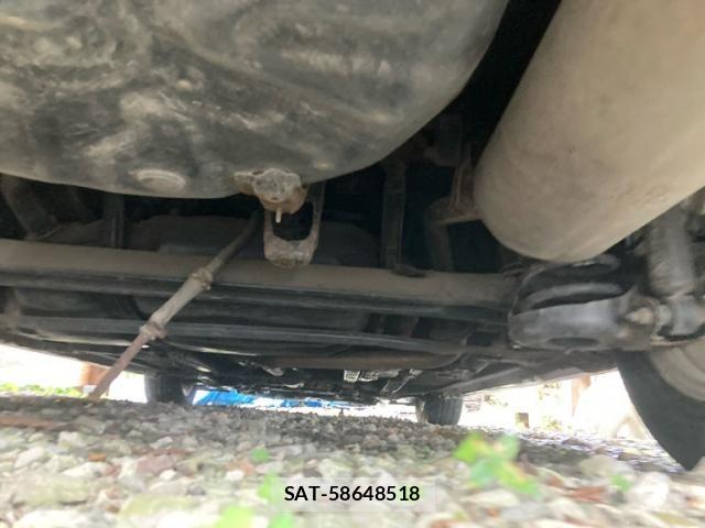 Toyota PRIUS 2010-03 8101334-21