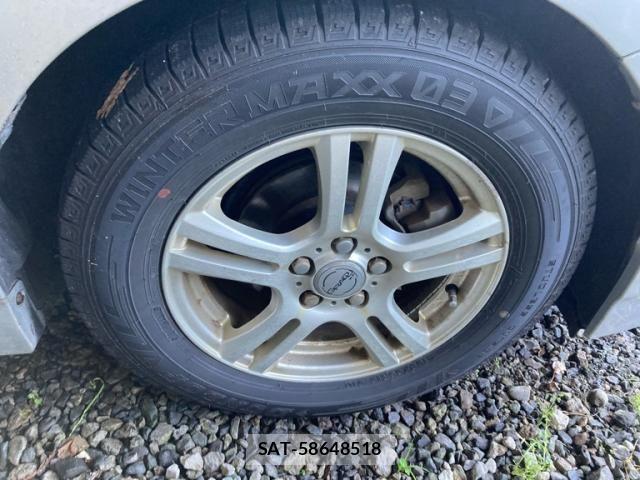 Toyota PRIUS 2010-03 8101334-4