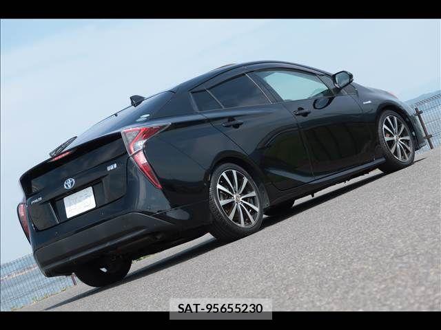 Toyota PRIUS 2016-12 8101273-7