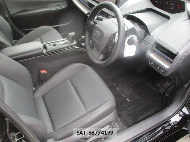 Toyota PRIUS 2025-01 8101238-1
