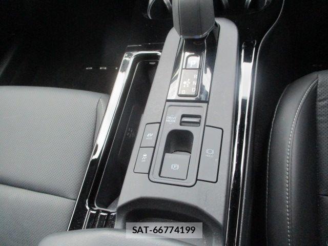 Toyota PRIUS 2025-01 8101238-20