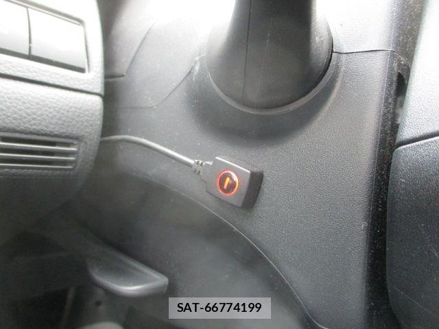 Toyota PRIUS 2025-01 8101238-26