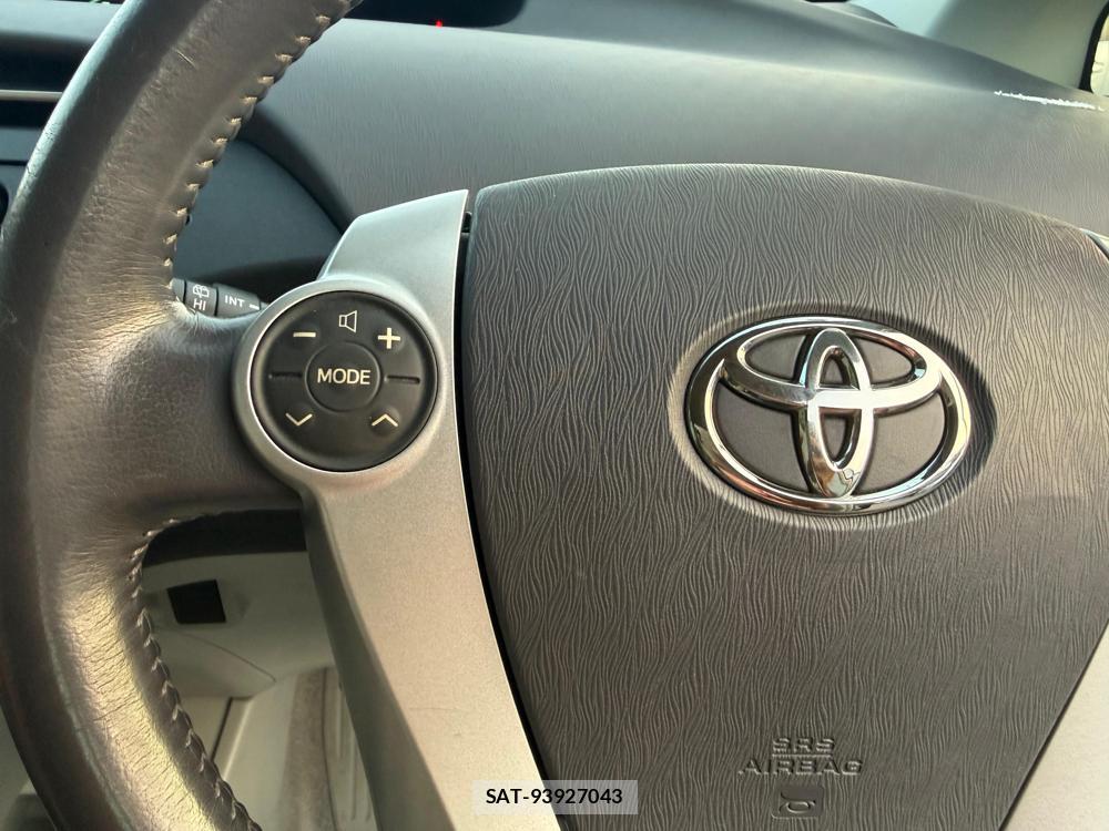 Toyota PRIUS 2010-12 1796015-15